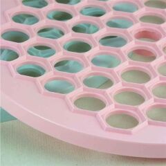 KanguruMarkt® 61 Bölmeli Petek Şekilli Pratik Mantı Kesici  Açma Kalıbı Mantımatik