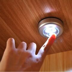 KanguruMarkt® Kablosuz Spot Pilli Dokunmatik Led Lamba 3 Ledli Dolap Lambası