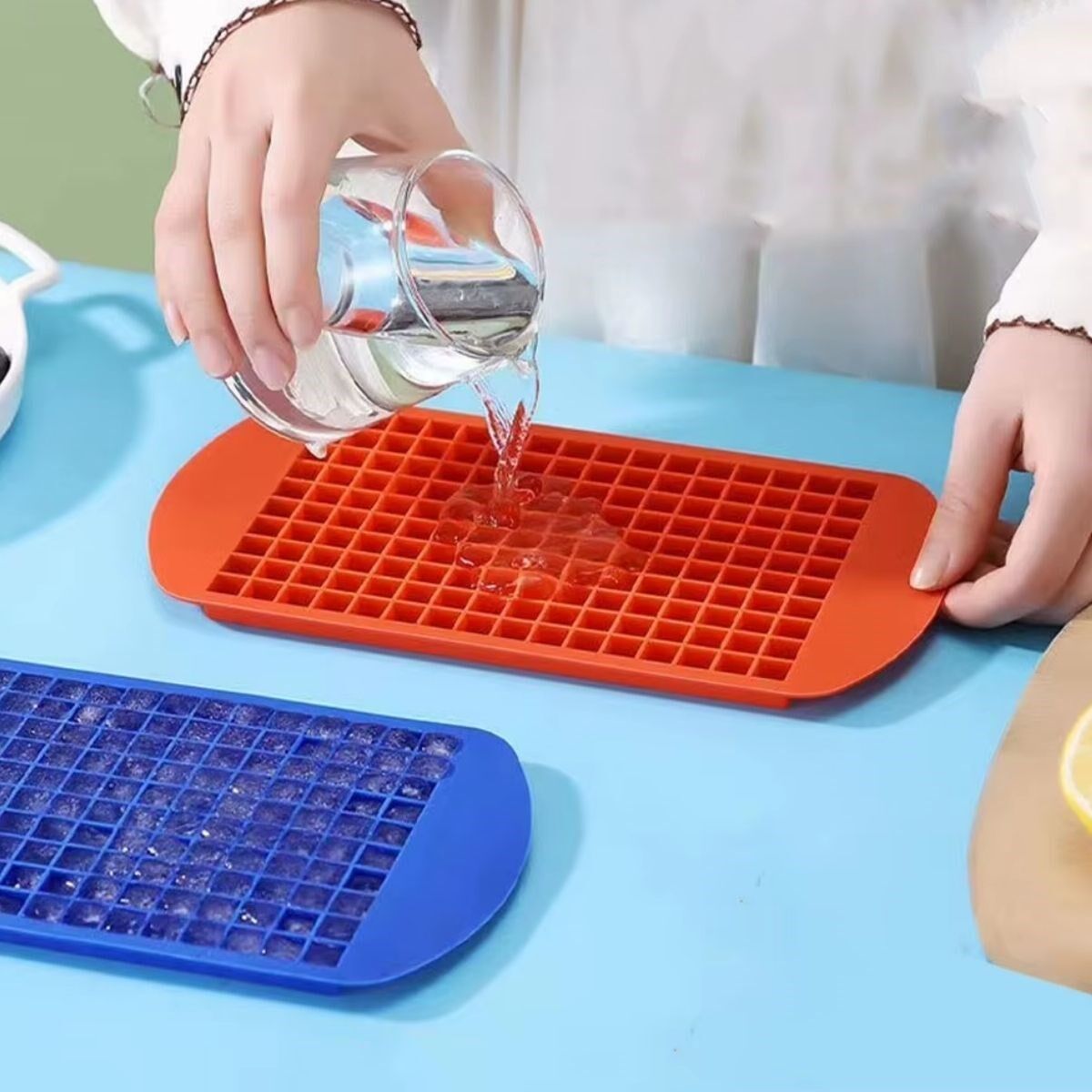 KanguruMarkt® 160'lı Mini Küp Şekilli Silikon Buzluk, Sunum Buzluk