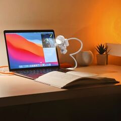 KanguruMarkt® USB Astronot Gece Lambası, Masa Lambası, Kitap Okuma Lambası Işığı