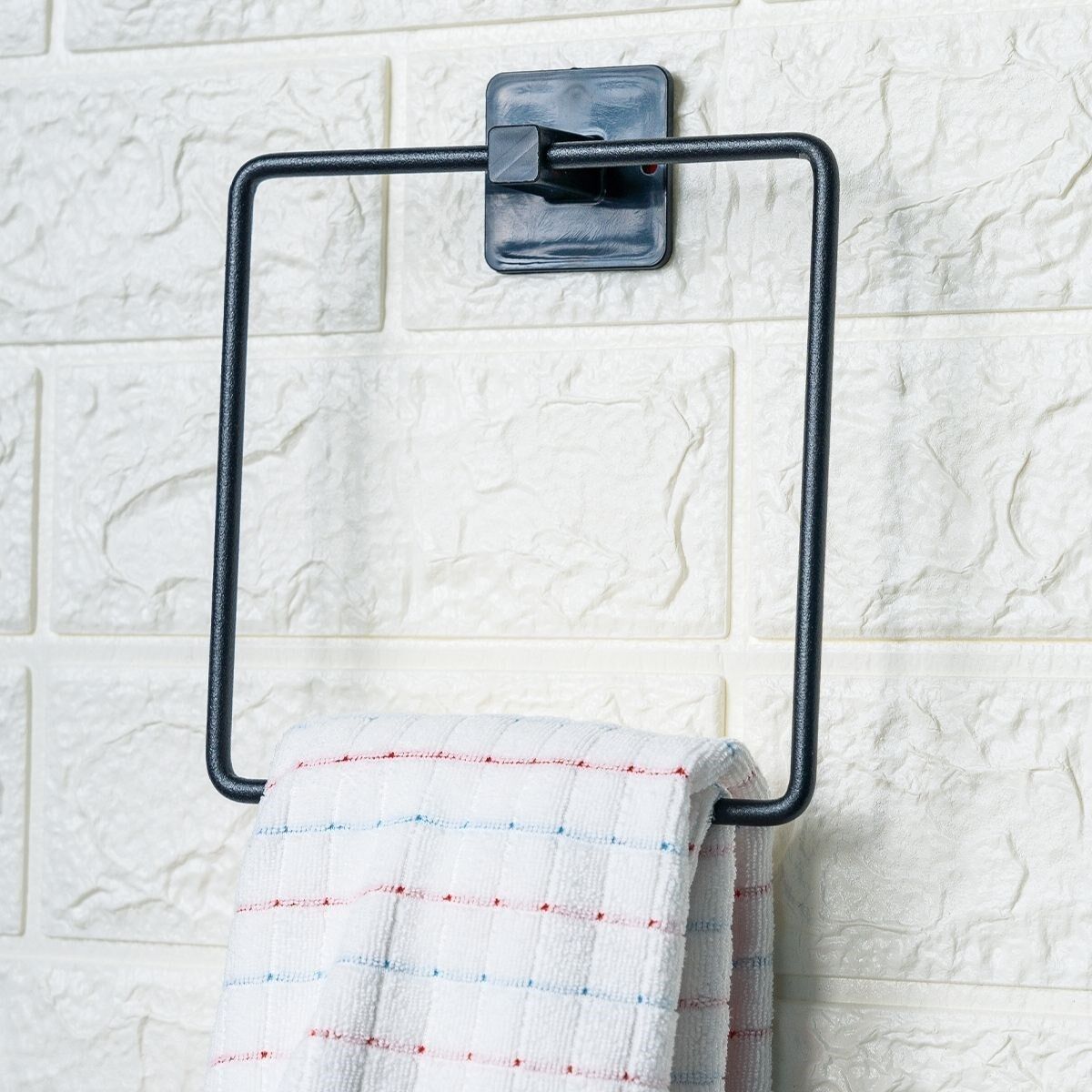 KanguruMarkt® Kendiliğinden Yapışkanlı Siyah Paslanmaz Metal Kare Havluluk