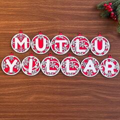 Kırmızı Beyaz İpli MUTLU YILLAR Yazılı Ahşap Yılbaşı Ağaç Süsü