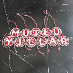 Kırmızı Beyaz İpli MUTLU YILLAR Yazılı Ahşap Yılbaşı Ağaç Süsü