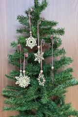 KanguruMarkt® Pilli Peri Ledli 6 Parça Kırmızı Beyaz İpli Kar Tanesi Model Ahşap Yılbaşı Ağaç Süsü