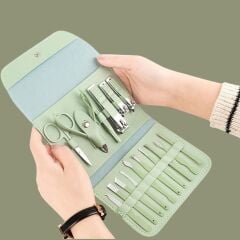 KanguruMarkt® Kendiliğininden Çantalı Seyahat Tipi 16 Parça Manikür Pedikür Seti