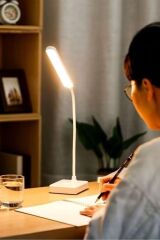 USBli Dokunmatik Masa Lambası