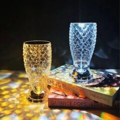 KanguruMarkt® Balık Süzgeç Model USB Şarjlı Kumandalı 16Farklı Işık Modlu Masa Üstü Kristal Akrilik Led